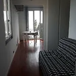 House Orizzonte - Casa Bianca דירה *
